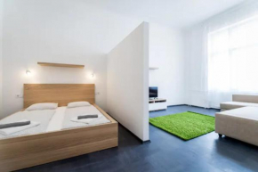 Sunny Home Apartments in the heart of Budapest
